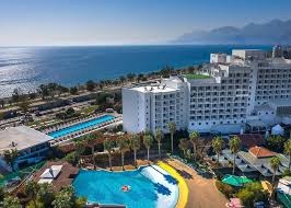 Antalya Havalimanı (AYT)