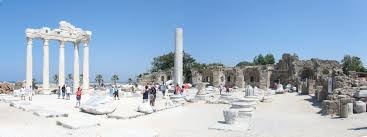 Transfer vom Flughafen Antalya nach Side 
